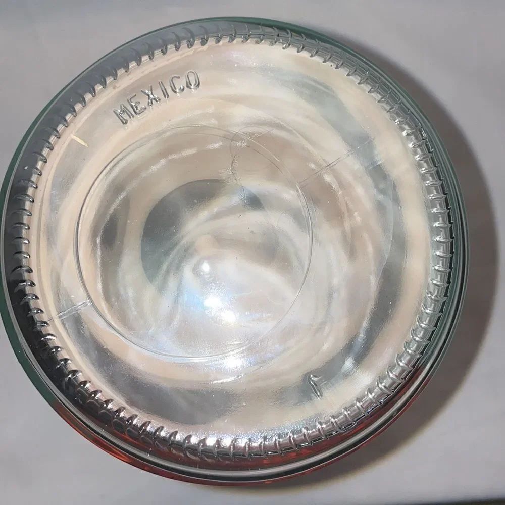 Liquid container - Picture 4 of 4